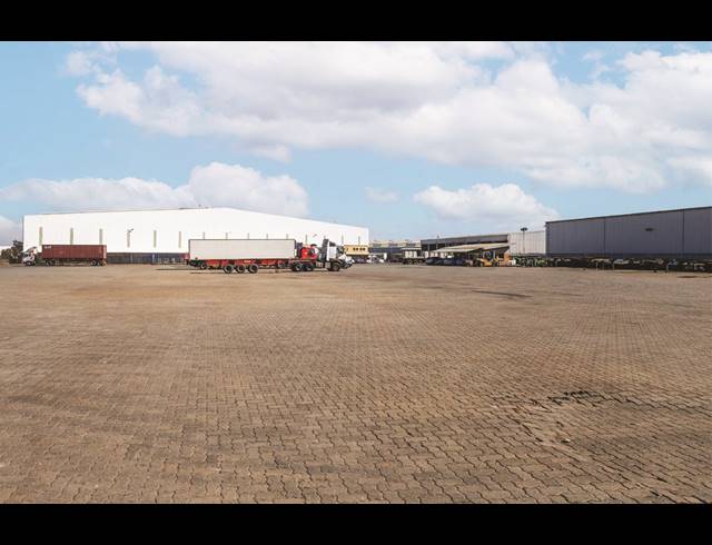 36,000M² WAREHOUSE TO LET IN JUPITER